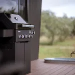 Cate The Tiny Cabin In Esperance