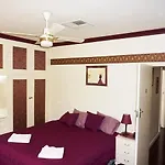 The Doo Drop Inn