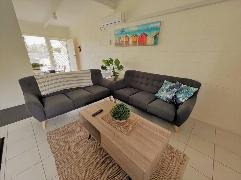 Three Palms Unit 2 Esperance