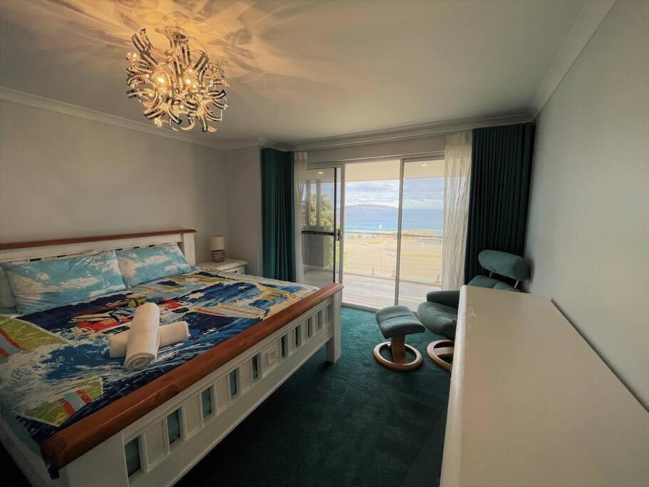 West House Esperance