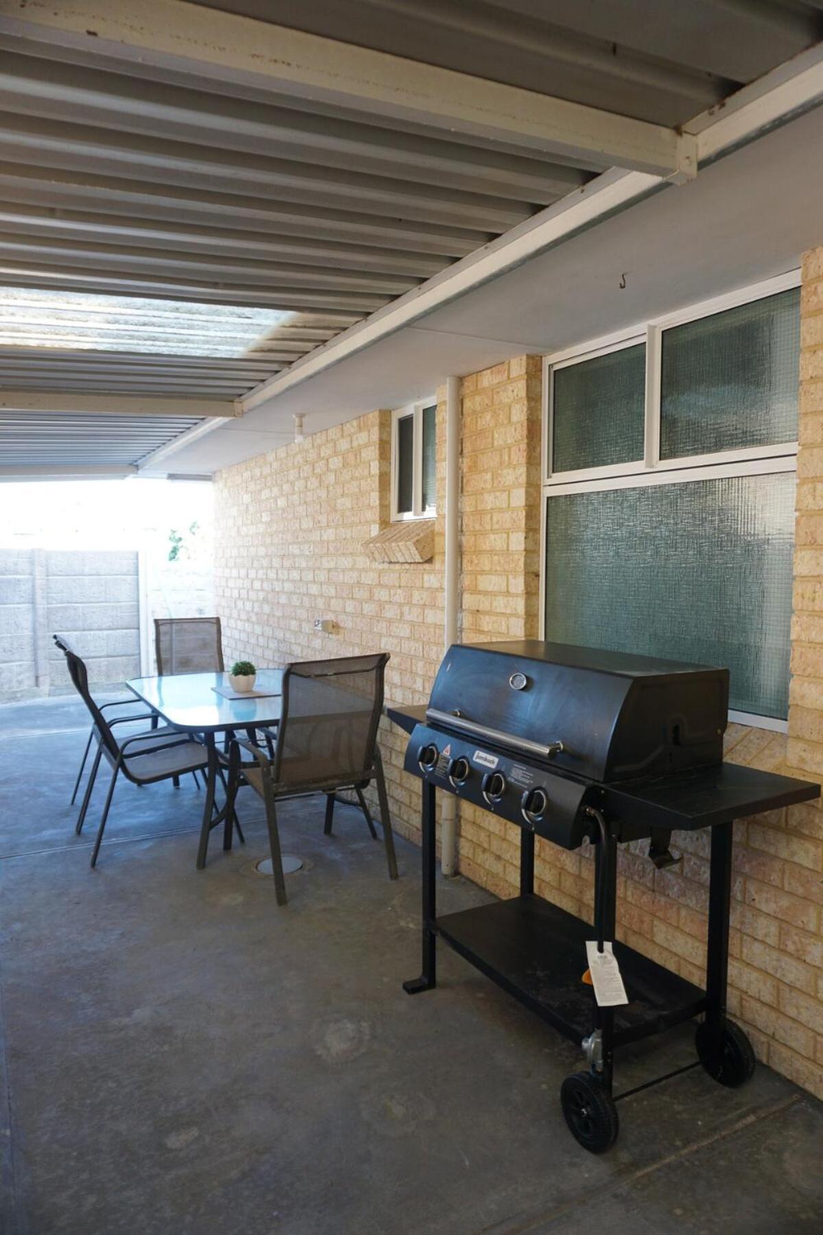 Serene Abode At West Holiday home *