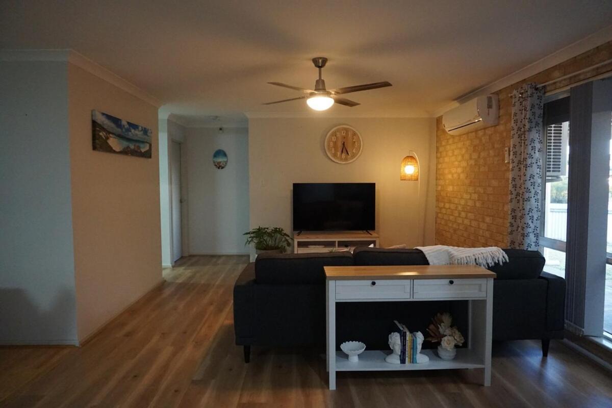 Holiday home Serene Abode At West