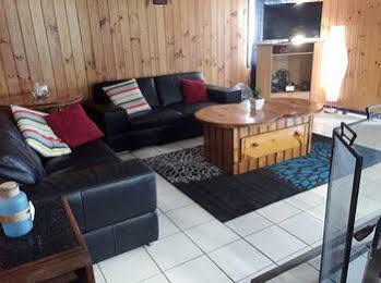 Rustic Retreat *