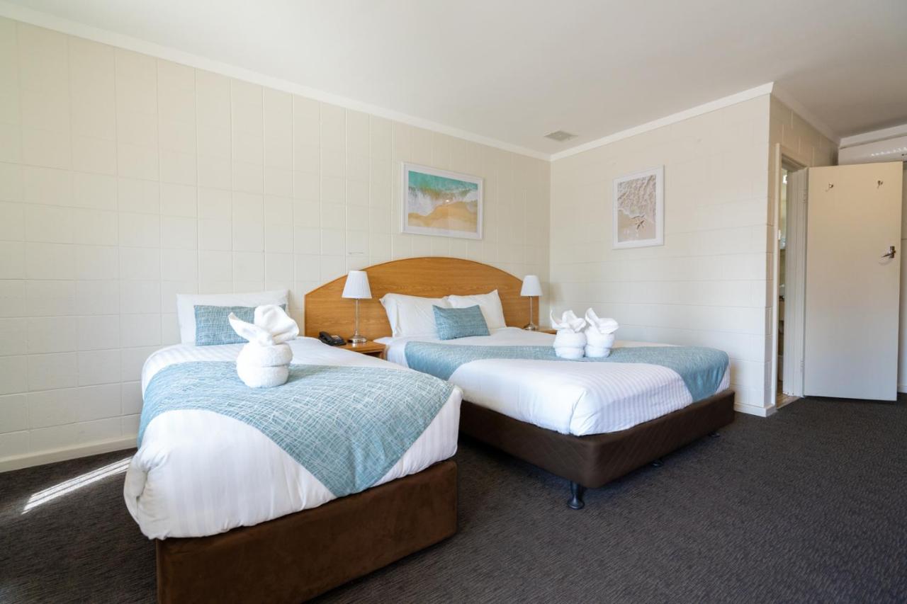 Hospitality Surestay Collection By Western (adults Only) 3*