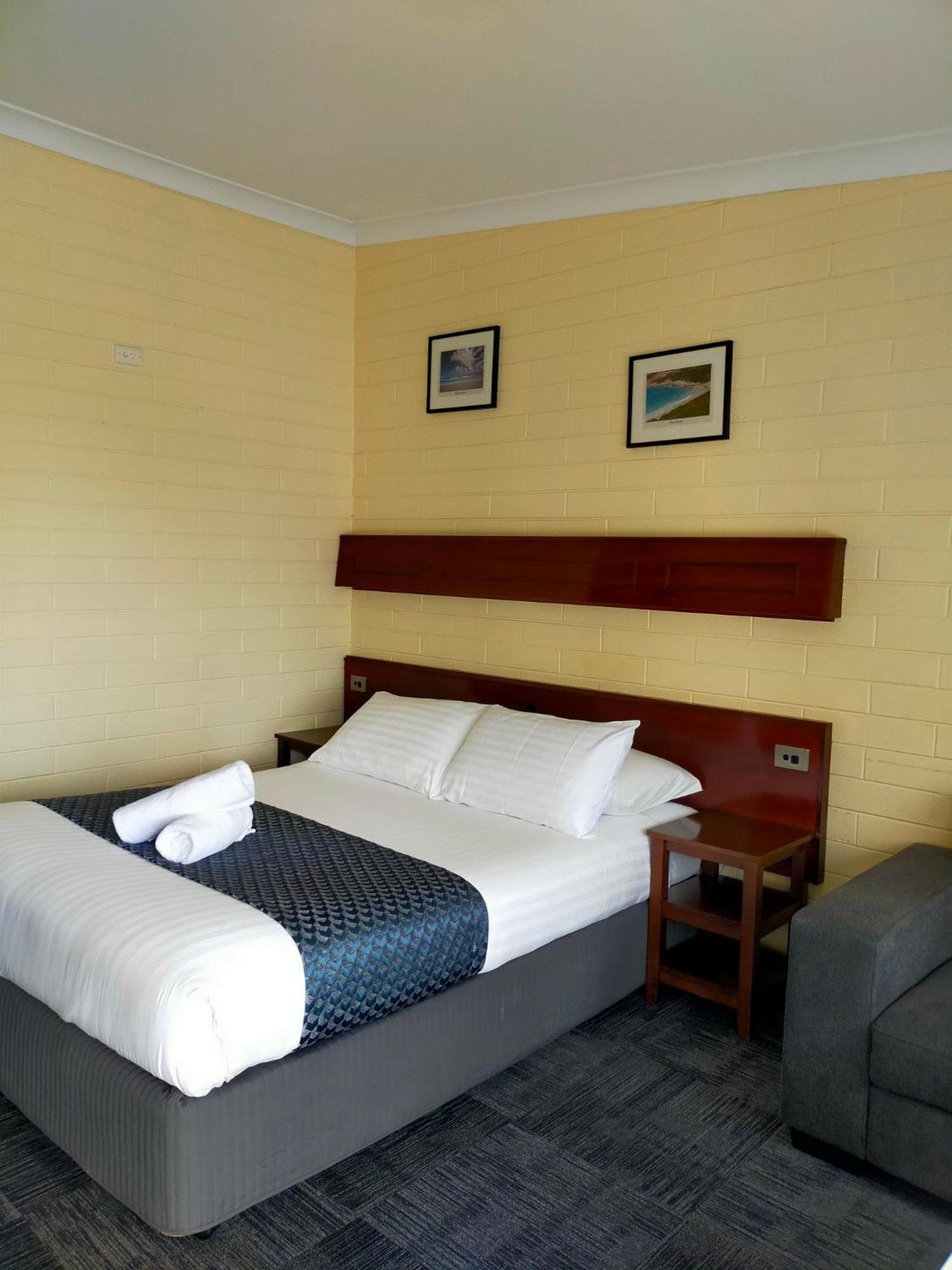 Bayview Motel
