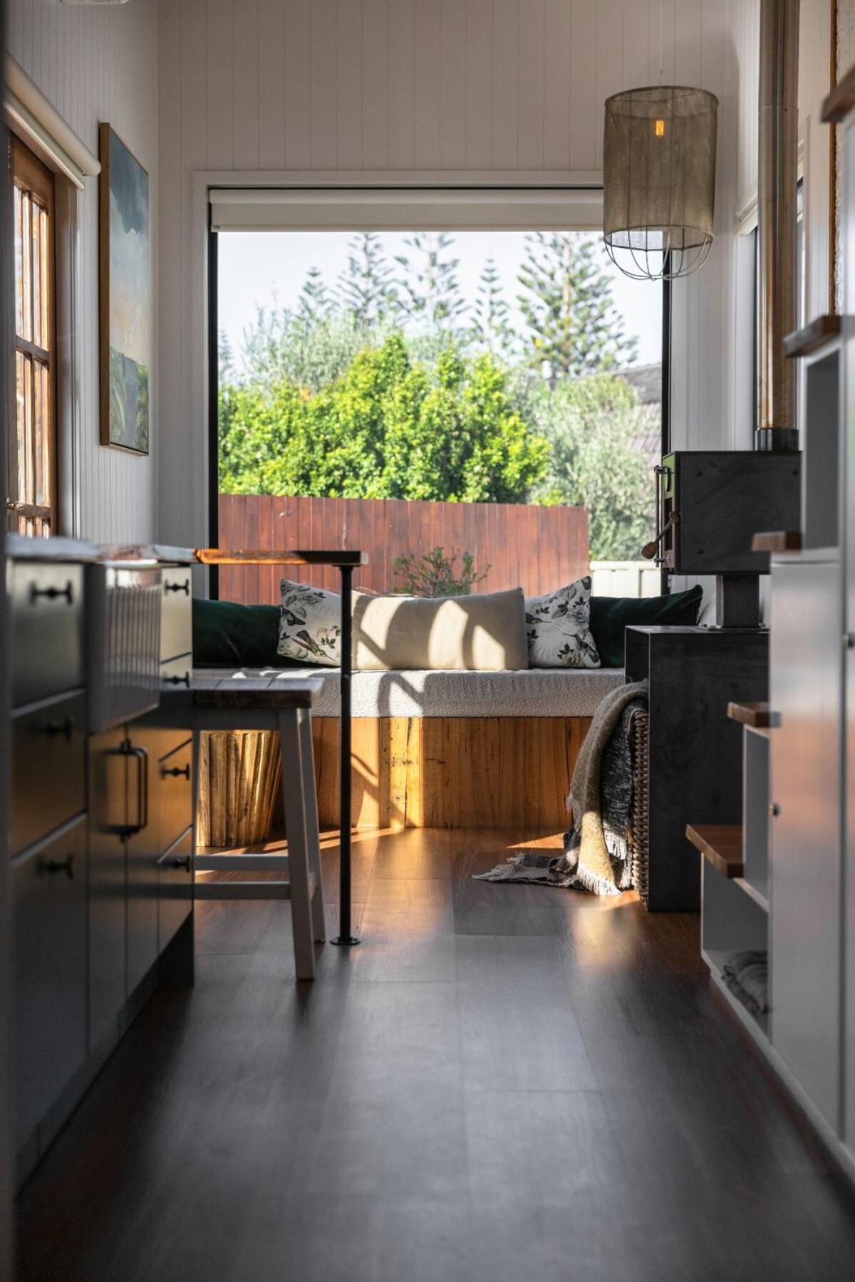 Folktales Rest - Tiny House Unique