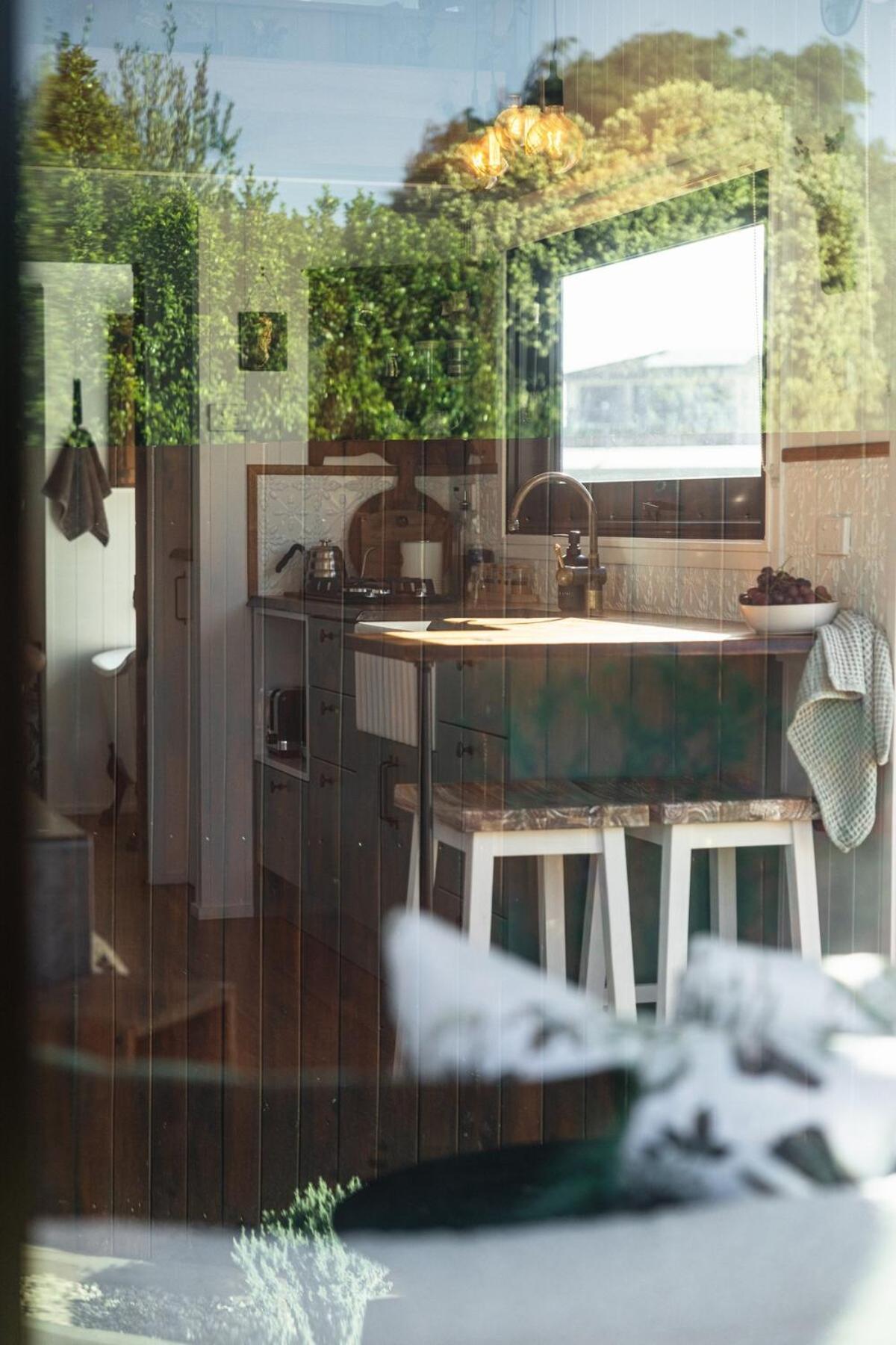 Folktales Rest - Tiny House Unique Holiday home Esperance