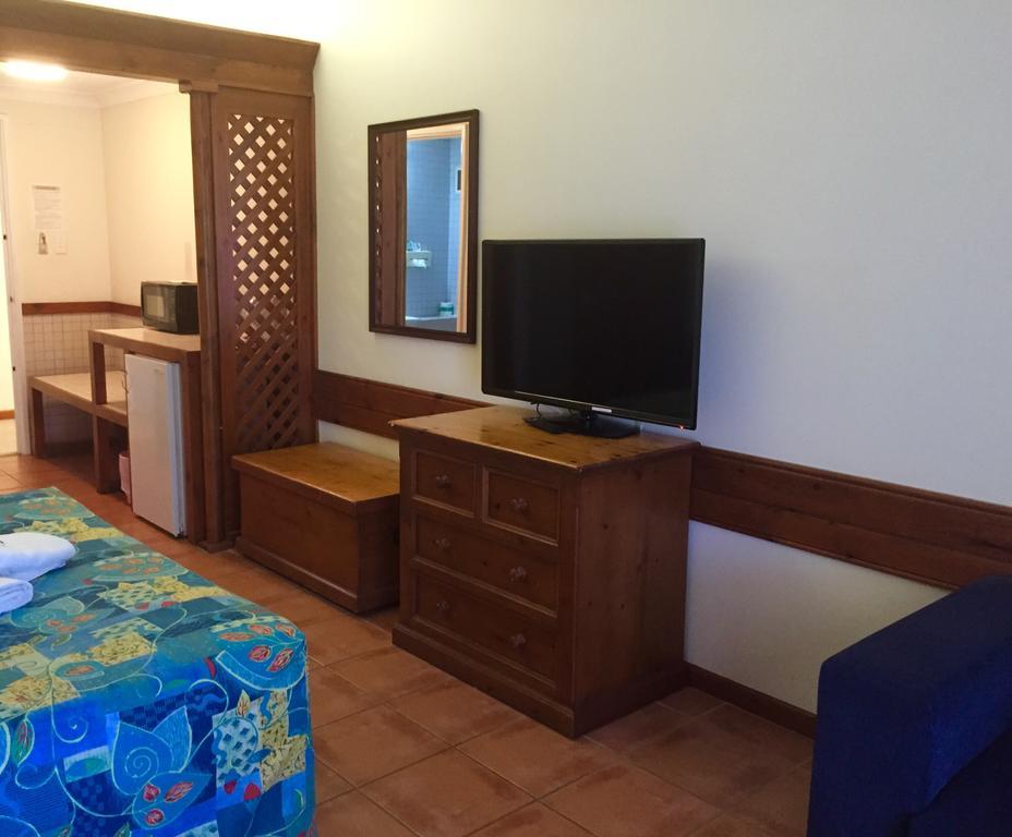 Motor Motel 3*
